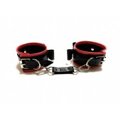 Черно-красные наручники с бантиками из эко-кожи - БДСМ Арсенал - купить с доставкой в Архангельске