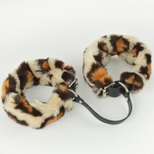 Черные кожаные оковы со съемной леопардовой опушкой - Sitabella - купить с доставкой в Архангельске