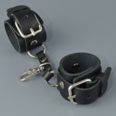 Черный кожаный брелок в виде наручников - Sitabella - купить с доставкой в Архангельске