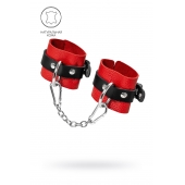 Красно-черные мягкие наручники с одним ремешком с люверсами - Pecado - купить с доставкой в Архангельске