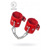 Красные мягкие кожаные наручники с люверсами - Pecado - купить с доставкой в Архангельске