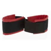 Полиуретановые манжеты для фиксации рук вместе Bound Together Wrist Restraints - Blush Novelties - купить с доставкой в Архангельске