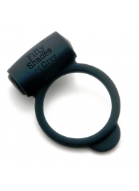 Темно-серое эрекционное кольцо Vibrating Love Ring с вибрацией - Fifty Shades of Grey - в Архангельске купить с доставкой