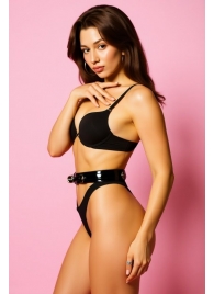 Эффектный черный пояс из лаковой эко-кожи - БДСМ Арсенал - купить с доставкой в Архангельске