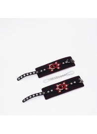 Черные кожаные наручники с красным декором и строчкой - Crazy Handmade - купить с доставкой в Архангельске