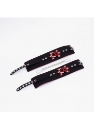 Черные кожаные оковы с красным декором и строчкой - Crazy Handmade - купить с доставкой в Архангельске