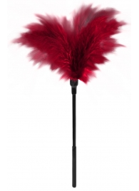 Пластиковая метелочка с красными пёрышками Small Feather Tickler - 32 см. - Blush Novelties - купить с доставкой в Архангельске