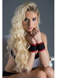 Полиуретановые манжеты для фиксации рук вместе Bound Together Wrist Restraints - Blush Novelties - купить с доставкой в Архангельске