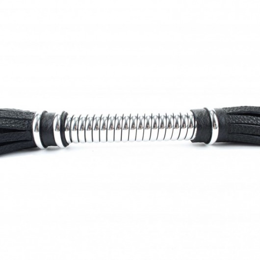 Черная длинная плеть с серебристой ручкой - 56 см. - БДСМ Арсенал - купить с доставкой в Архангельске