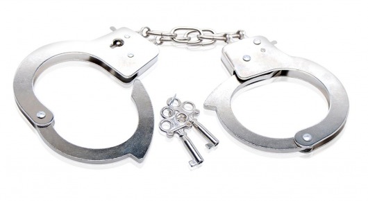 Металлические наручники Beginner s Metal Cuffs - Pipedream - купить с доставкой в Архангельске