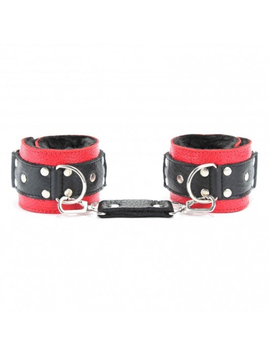Красно-чёрные кожаные наручники с меховым подкладом - БДСМ Арсенал - купить с доставкой в Архангельске