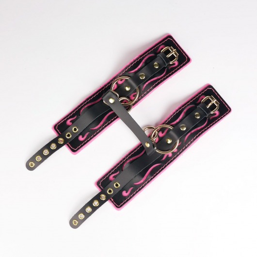 Черные кожаные оковы с розовой строчкой - Crazy Handmade - купить с доставкой в Архангельске